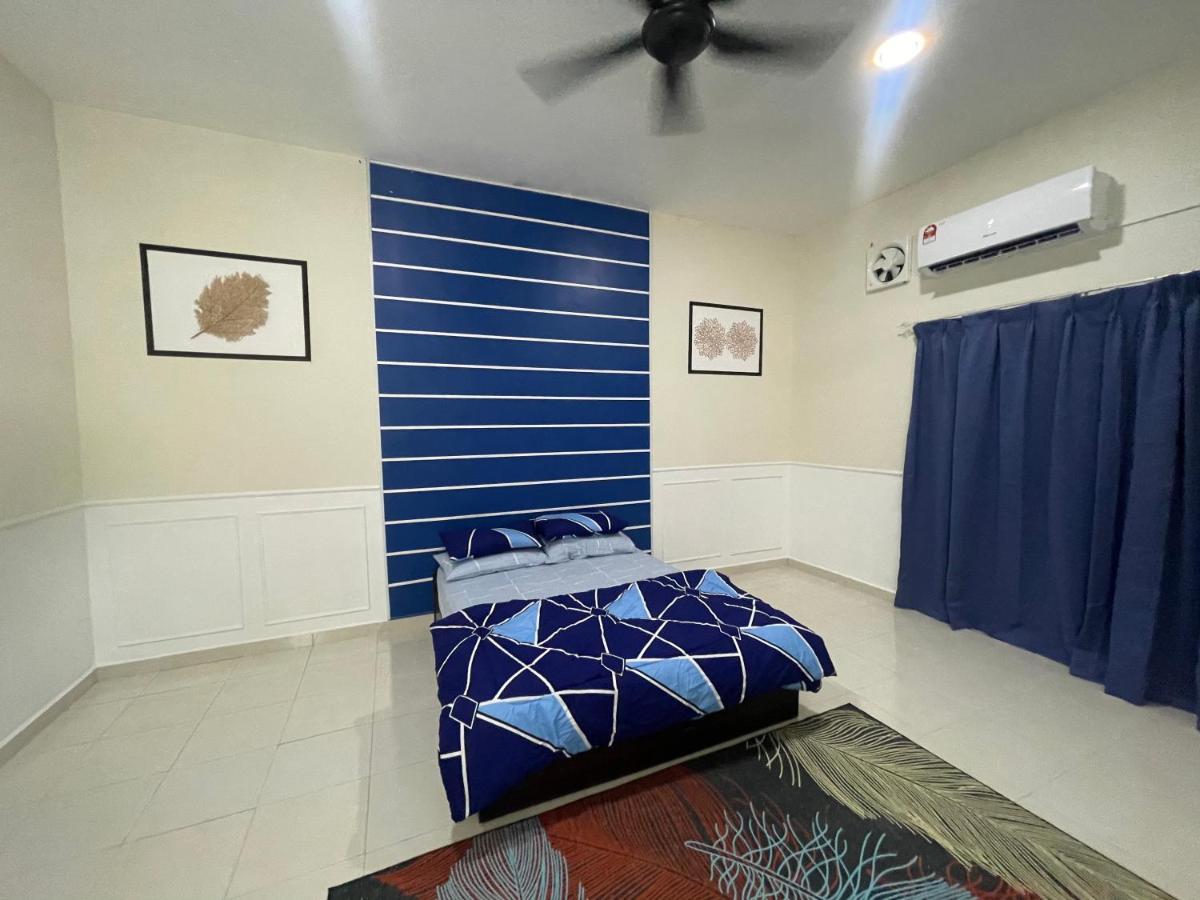 No 61 Nazirin Homestay Tmn Indah Raya 2 Manjung Lumut Extérieur photo